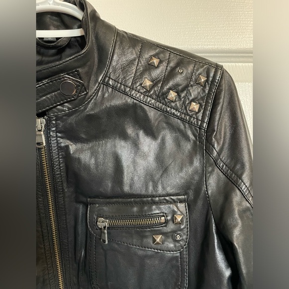 Studded Genuine Leather Motorcycle jacket - Picture 4 of 7